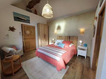 Chambre d’hôte pour 2 personnes, avec terrasse et vue à Pleumeur-Bodou