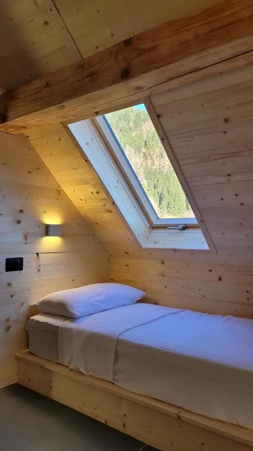 Ferienwohnung für 6 Personen, mit Garten und Terrasse sowie Ausblick - 1