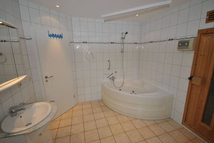 Ferienpark für 4 Personen, mit Whirlpool und Sauna sowie Garten, mit Haustier in Otterndorf - 2