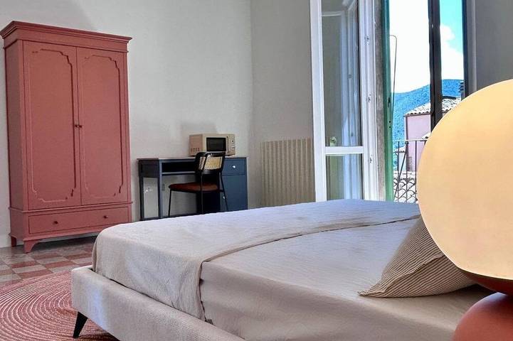 Appartement entier, Private suite in shared apart - Double room in Acquasparta, Province de Pérouse