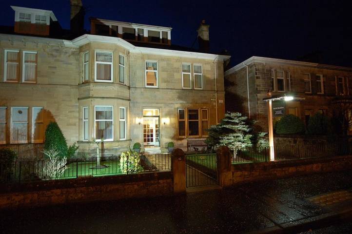 Bed and breakfast for 2 people in Ayr