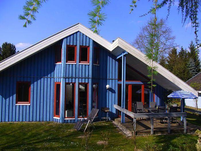 Ferienhaus für 6 Personen, mit Terrasse und Sauna sowie Garten in Mirow