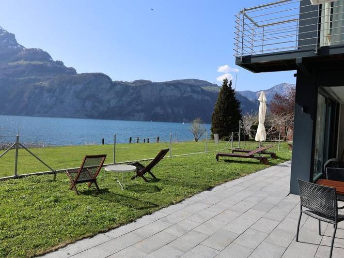 Ferienhaus für 4 Personen, mit Balkon und Garten