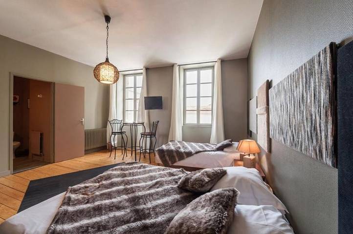 Hôtel pour 3 personnes, avec terrasse - 1