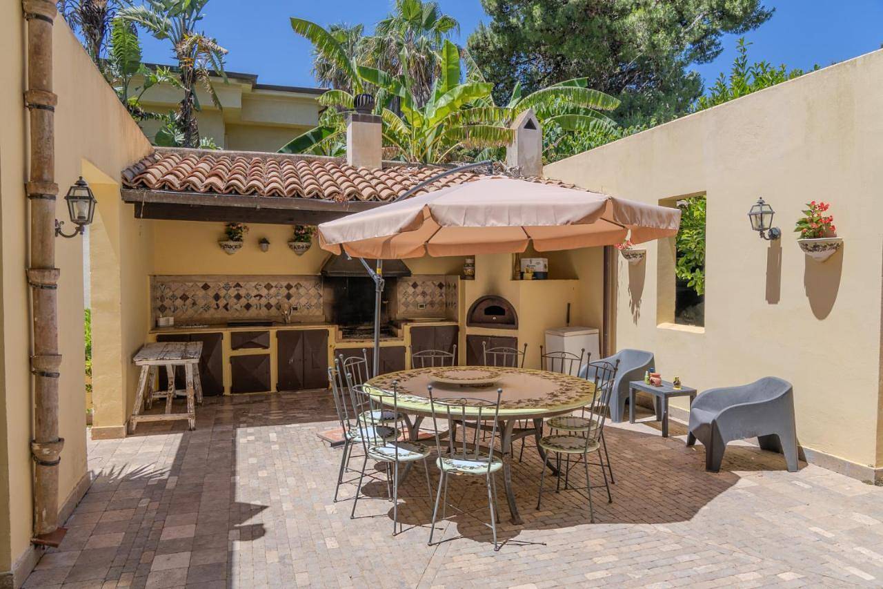 Villa Mariangela Luxury Mondello Palermo in Palermo, Provincia di Palermo