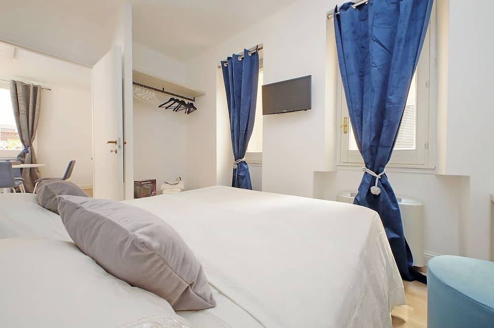 Entire apartment, Apartment located in the heart of Rome ideal for families or couples in Rome City Center, Rome