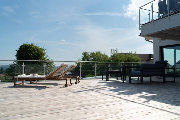 Ferienwohnung für 8 Personen, mit Garten und Ausblick sowie Seeblick, mit Haustier - 1
