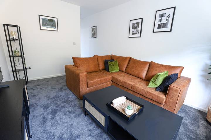 5 Woodland Crescent in Bury, Grand Manchester
