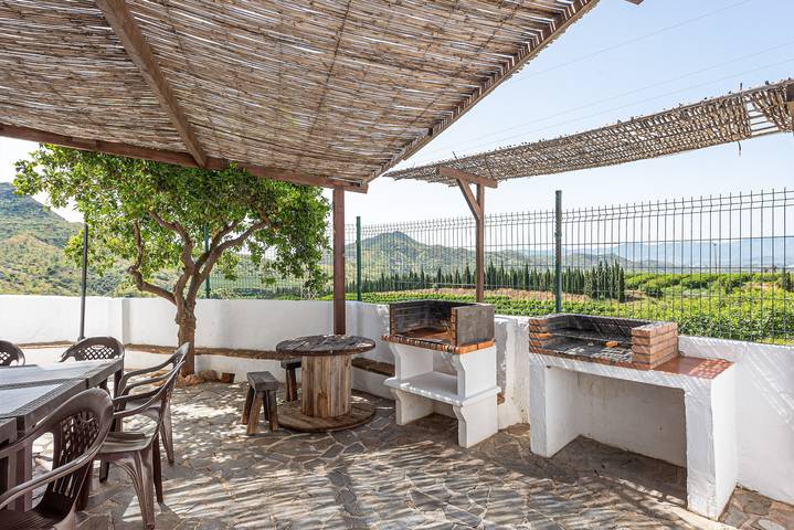 Chalet para 16 personas, con jardín y vistas al lago, Se admiten mascotas en Andalucía - 3