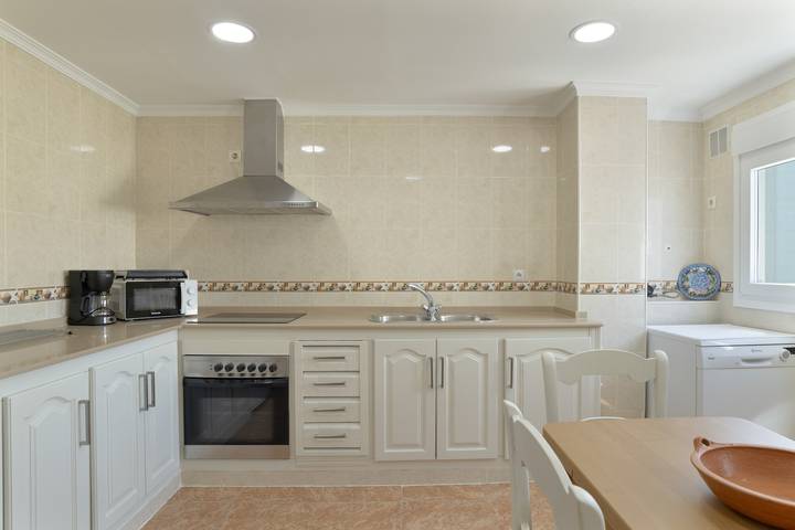 Apartamento entero, Apartamento 'Céntrico En Tarifa' con balcón, Wi-Fi y aire acondicionado in Playa de Los Lances, Tarifa