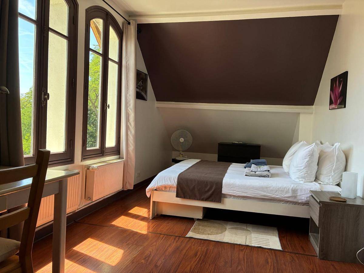 Appartement de vacances entier, La Cherielle in Auvers-sur-Oise, Parc naturel régional du Vexin Français