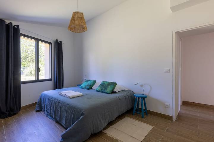 Location de vacances pour 6 personnes, avec piscine à Vertheuil - 4