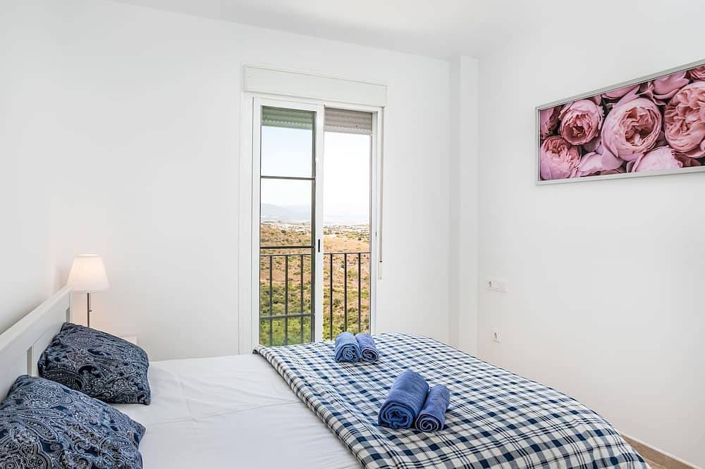 Entire apartment, Jardines de Manilva I in Manilva, Costa del Sol