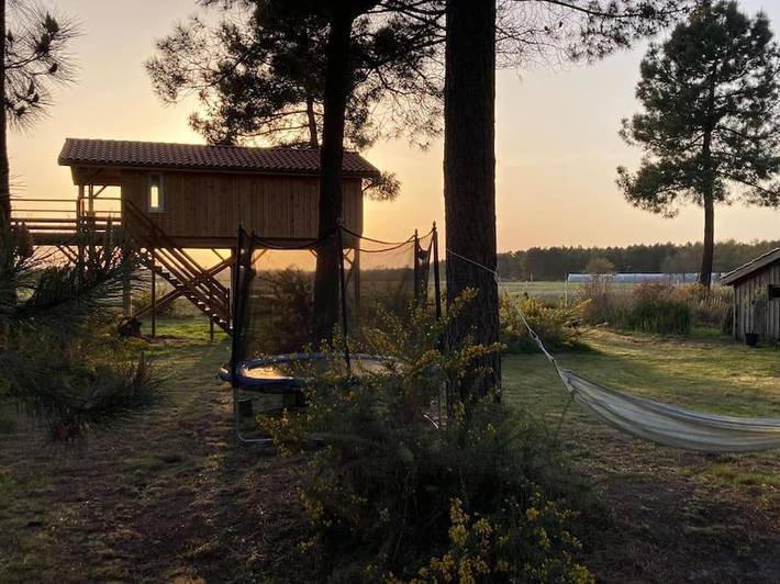 Location de vacances pour 2 personnes, avec sauna et jardin ainsi que terrasse et vue dans Aerodrome De Biscarrosse - Parentis - 3