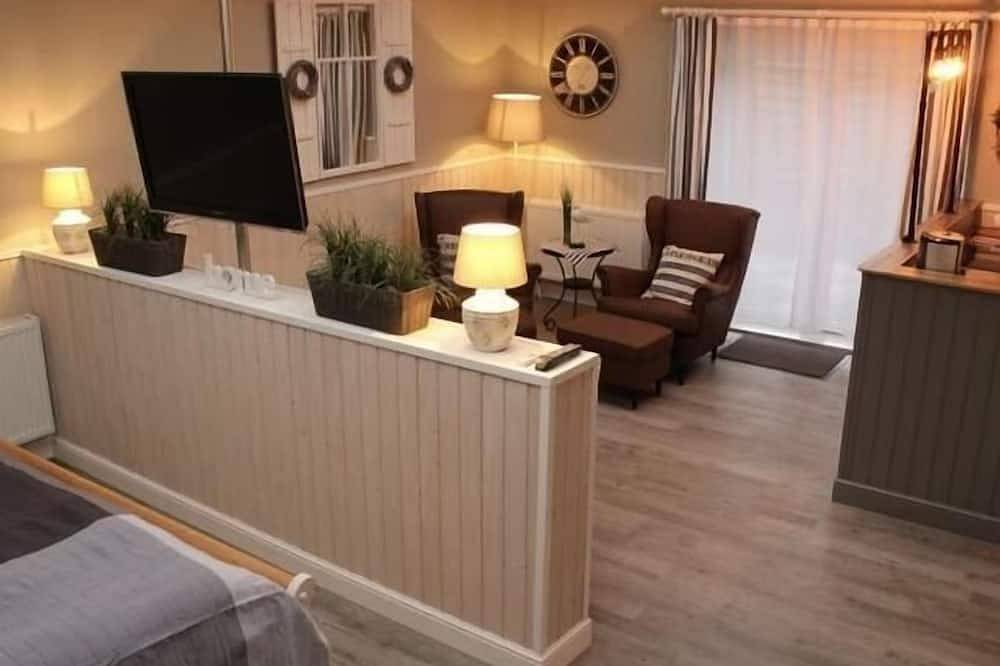 Ganze Wohnung, Ferienwohnung \"Pfötchenparadies Ii\" für 2 Personen + 3 Hunde in Langen (Geestland), Geestland
