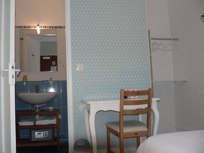 Hôtel pour 2 personnes, animaux acceptés dans Plage du Port-Vieux - 4