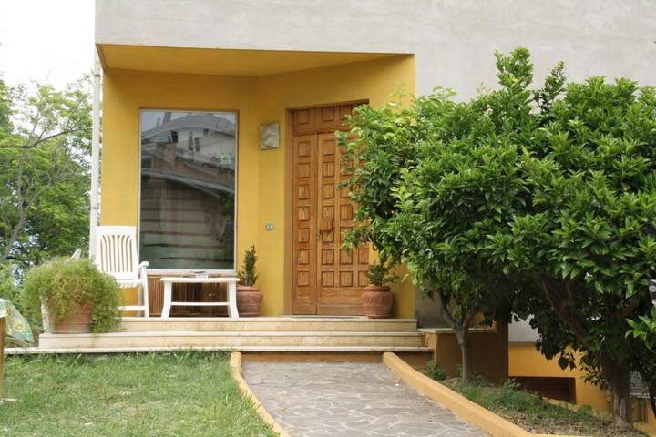 Appartamento per 2 persone, con panorama e giardino in Francavilla al Mare