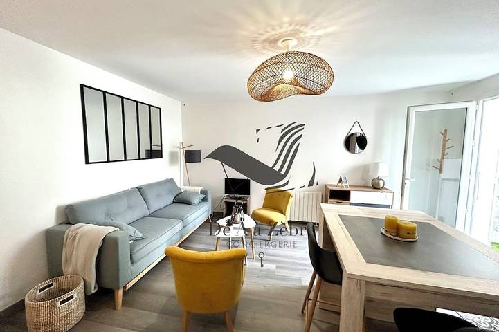 Gîte pour 4 personnes, avec terrasse, animaux acceptés dans Maison Pierre Loti - 3