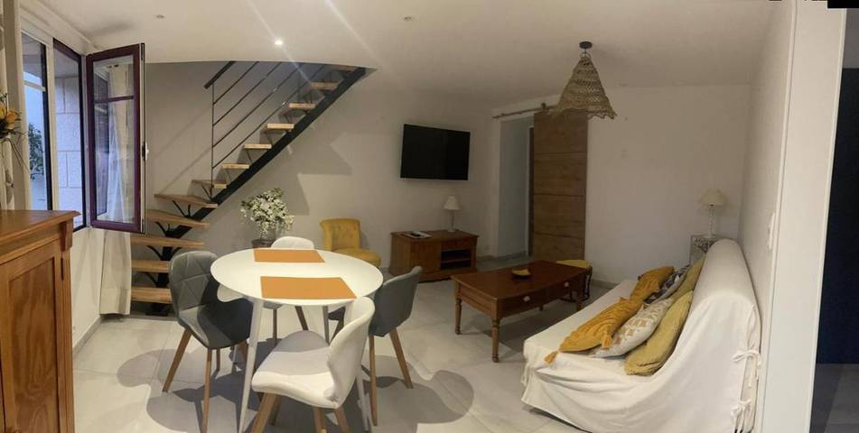 Location de vacances pour 3 personnes, avec jardin et vue à Hommes - 4