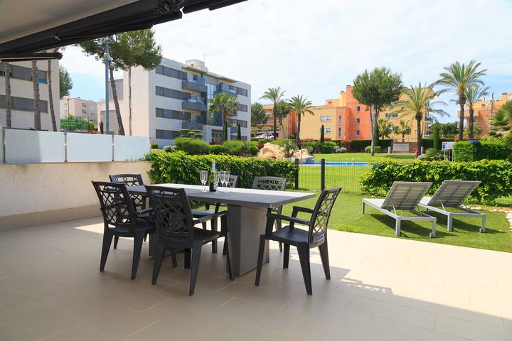 Gîte pour 7 personnes, avec Terrasse ainsi que Jardin et Bassin pour enfant à Salou - 4