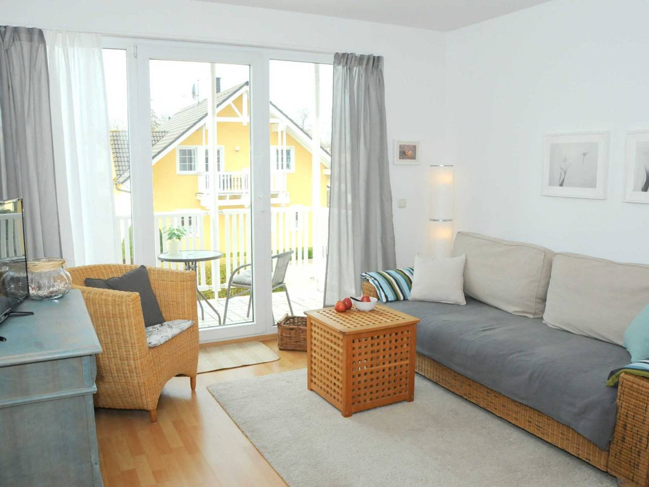 Ganze Ferienwohnung, Villa Karola - Ferienwohnung 45403 in Göhren, Rügen