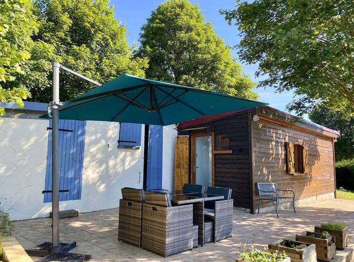Gîte pour 3 personnes, avec jardin en Ardèche
