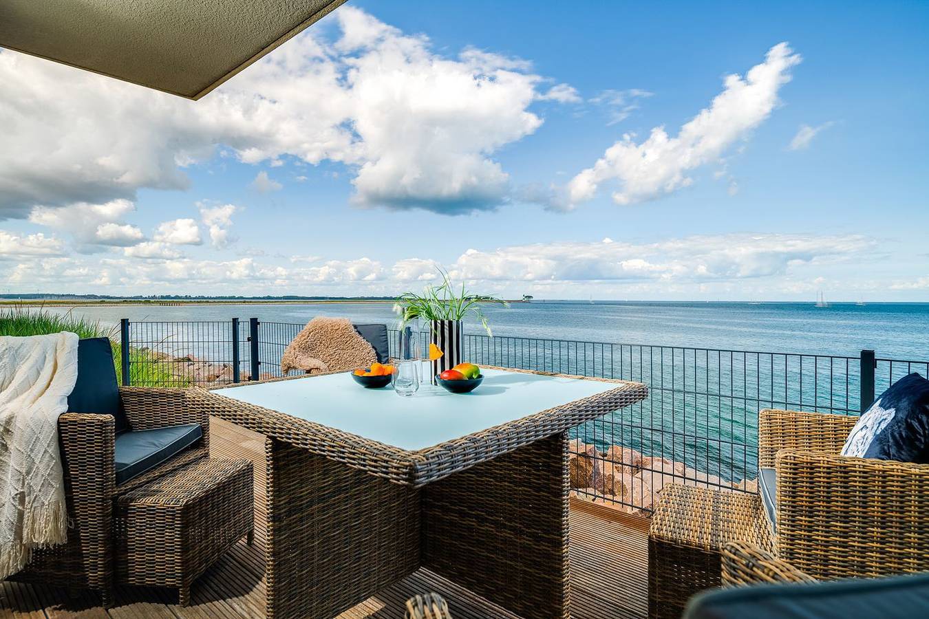 Ganze Wohnung, Ferienwohnung "Blue Sea": Modern-maritim mit freiem Blick auf die Ostsee & Sauna in Olpenitz, Kappeln