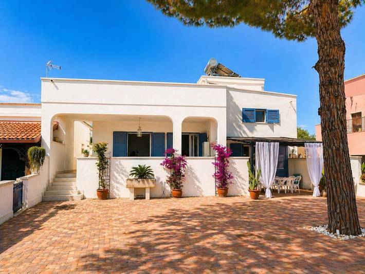 Ferienwohnung für 4 Personen, mit Garten und Ausblick in Santa Maria al Bagno