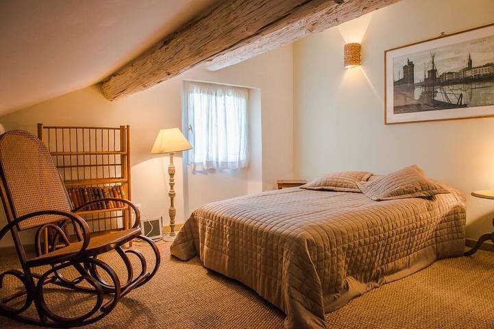 Gîte pour 15 personnes, avec piscine à Mirabeau - 2