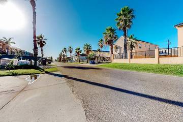 Vacation House for 4 Guests in South Padre Island, Padre Island, Picture 3