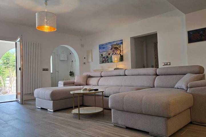 Ferienhaus für 12 Personen, mit Terrasse und Garten in Badia Gran - 4