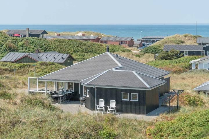 Ferienhaus mit Meerblick für 6 Personen, mit Whirlpool in Henne Strand