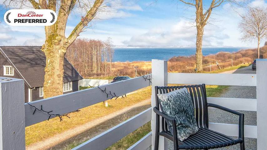 Ferienhaus mit Meerblick für 7 Personen, mit Garten und Pool