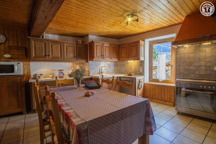 Gîte pour 14 personnes, avec jardin, animaux acceptés dans Aime-la-Plagne - 2