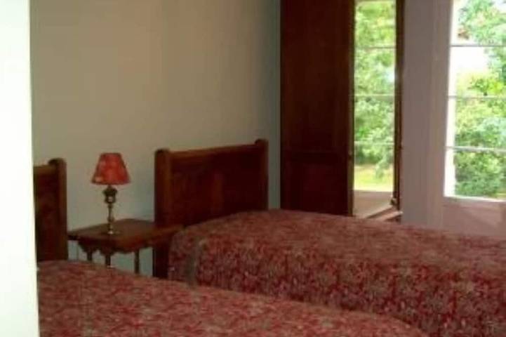 Location de vacances pour 9 personnes, avec balcon ainsi que jardin et jacuzzi à Laruscade - 3