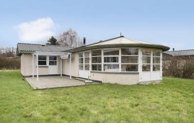 Ferienhaus für 6 Personen, mit Terrasse und Garten in Kegnæs