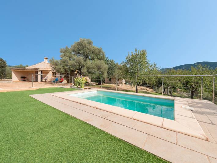 Ferienhaus für 6 Personen, mit Terrasse und Pool sowie Garten in Calvià