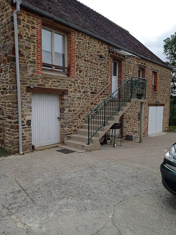 Gîte pour 8 personnes, avec jardin et terrasse à Ménil-Vin