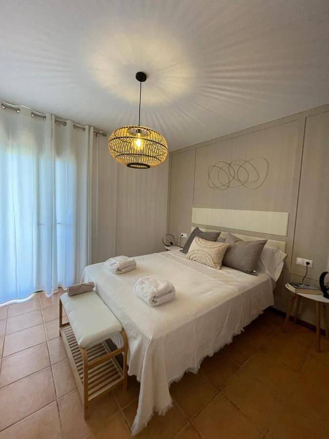 Apartamento para 4 personas, con Balcón además de Terraza y Vistas en Amposta