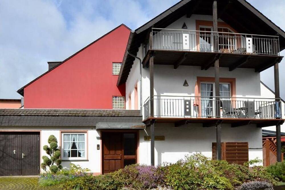 Ganze Wohnung, Appartement Mosel 2 - Ferienwohnungen Zum Nußbaum in Schweich, Moseleifel