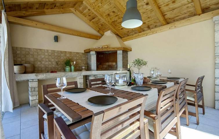 Ferienhaus für 8 Personen, mit Terrasse in Porec und Umgebung - 4