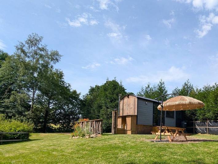 Camping pour 2 personnes, avec Terrasse et Jardin ainsi que Vue et Vue sur le lac
