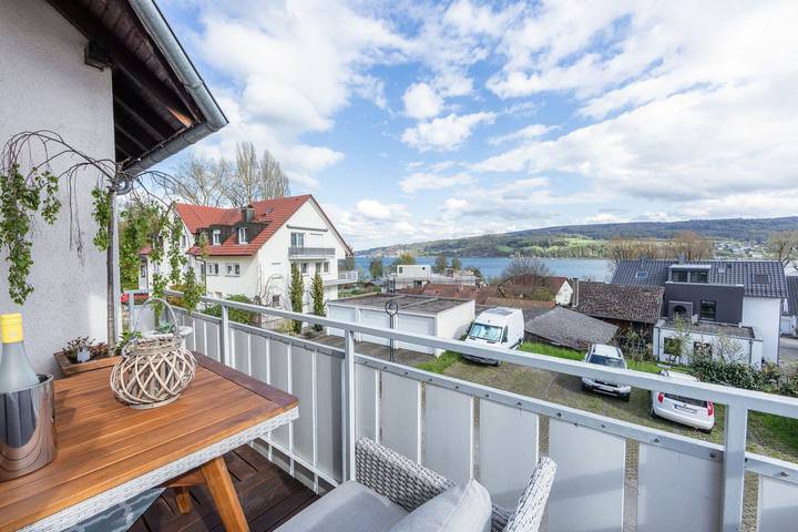 Ferienwohnung für 4 Personen, mit Balkon und Seeblick sowie Ausblick in Untersee - 3