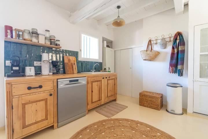 Location de vacances pour 4 personnes, avec vue et terrasse à Saint-Maximin (Nimes) - 4