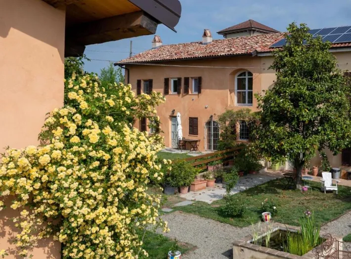 Casa vacanza per 4 persone, con piscina e panorama nonché giardino, con animali domestici - 1