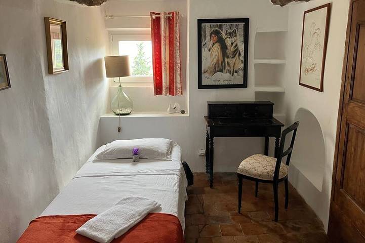 Location de vacances pour 4 personnes, avec jardin et terrasse à Seillans - 2