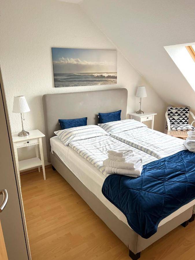 Ferienwohnung für 3 Personen, mit Garten und Ausblick in Hagenburg