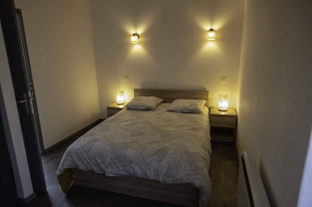 Ganze Wohnung, Au Coeur Du Luberon Idealement Situe Pour Visiter Le Region in Gargas, Regionaler Naturpark Luberon