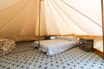 Camping pour 2 Personnes dans Auriac-du-Périgord, Périgord Noir, Photo 3