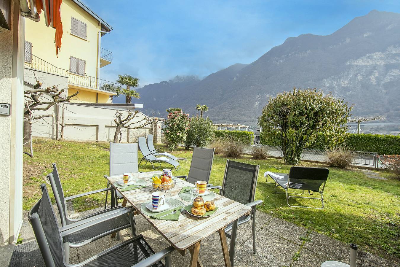 Appartement entier, Casa Sibylle with Sauna and Pool in Lac de Lugano